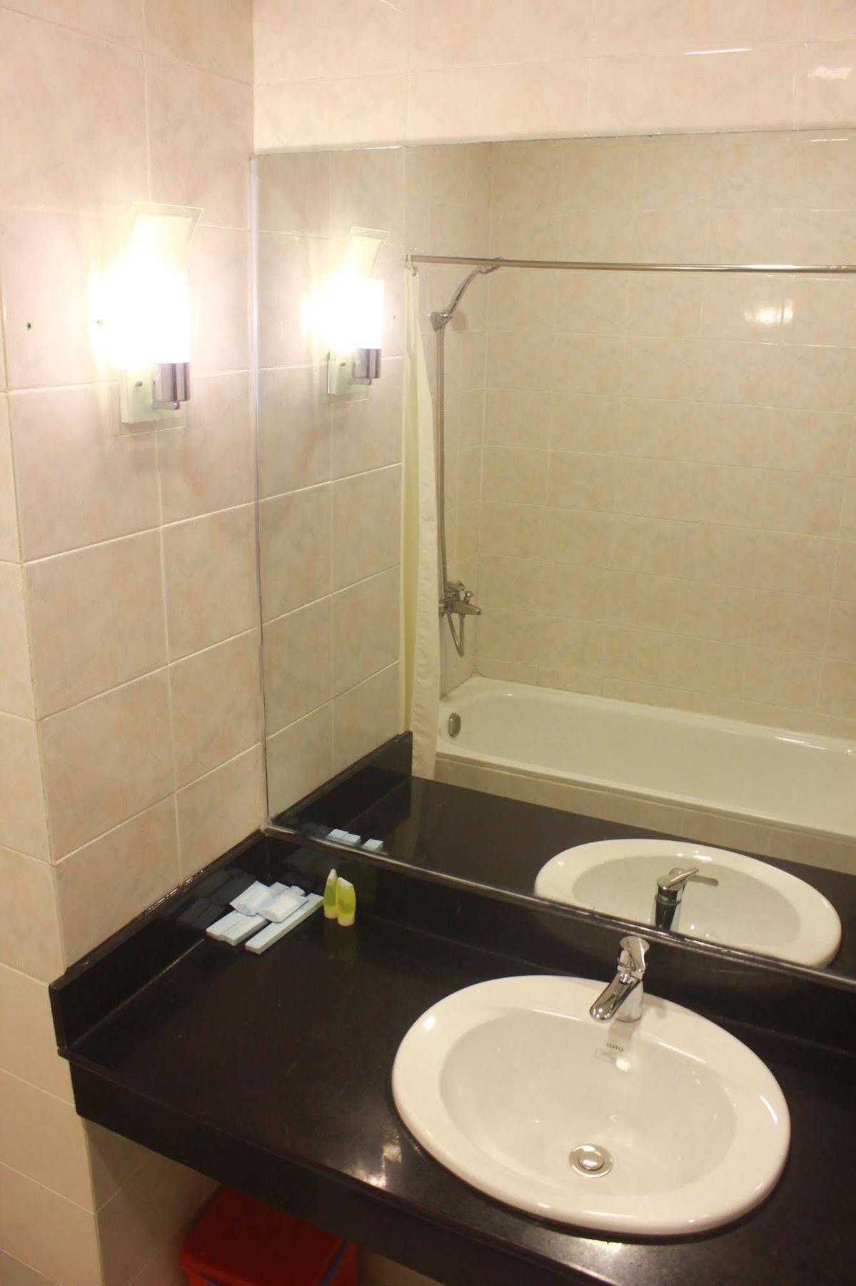 הוי אן Hai Yen Hotel מראה חיצוני תמונה