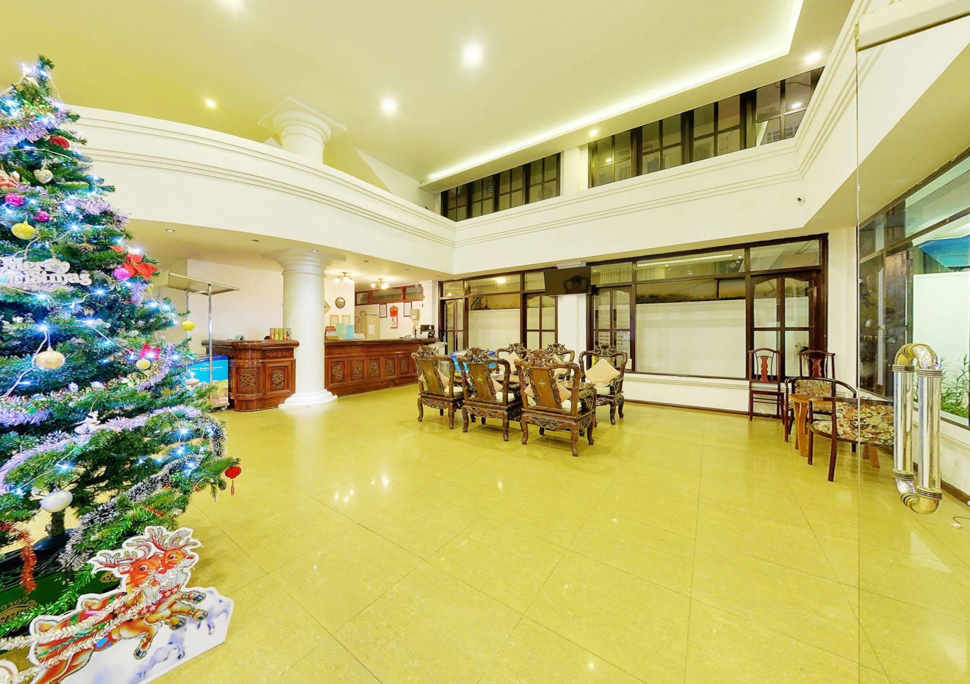 הוי אן Hai Yen Hotel מראה חיצוני תמונה