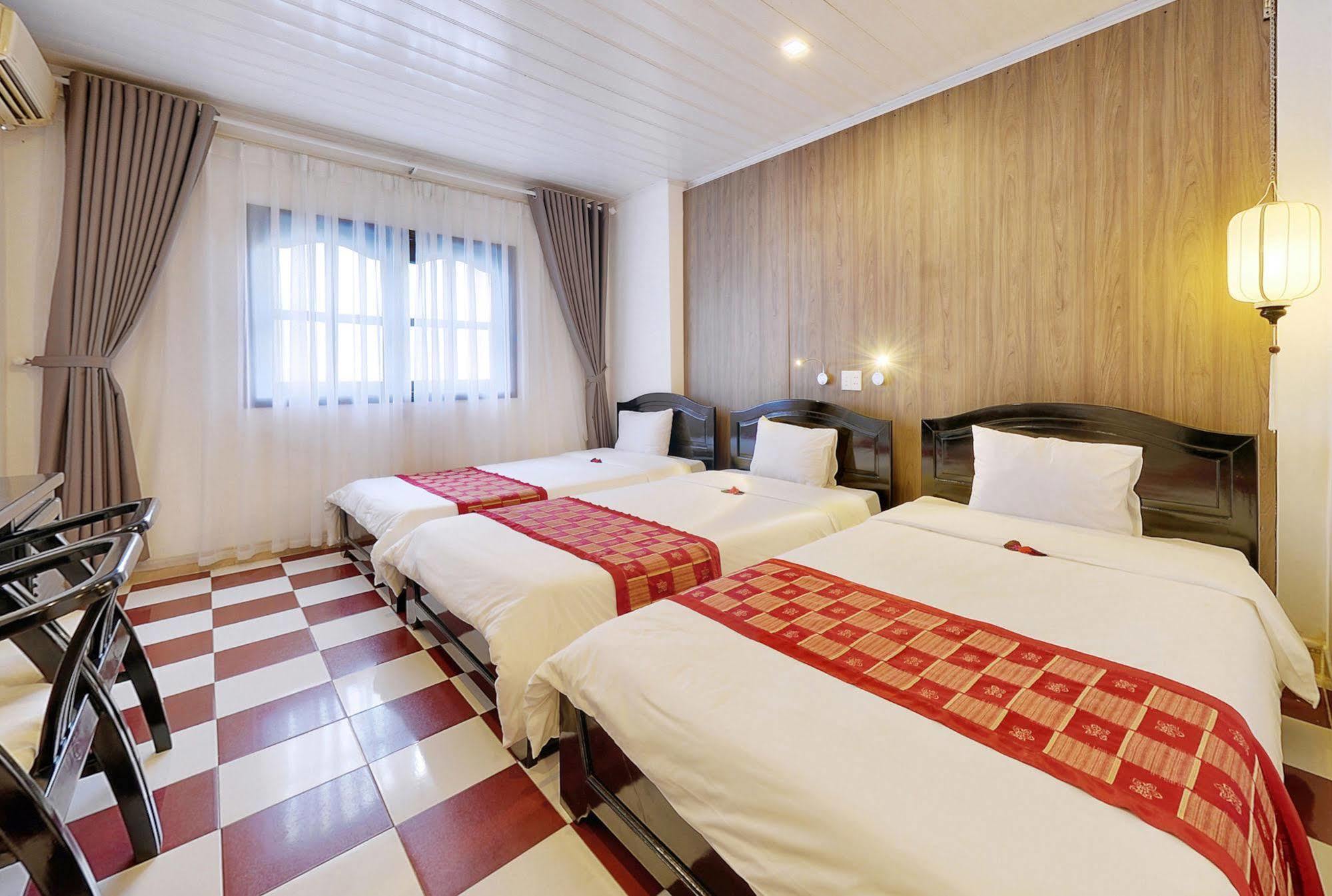 הוי אן Hai Yen Hotel מראה חיצוני תמונה
